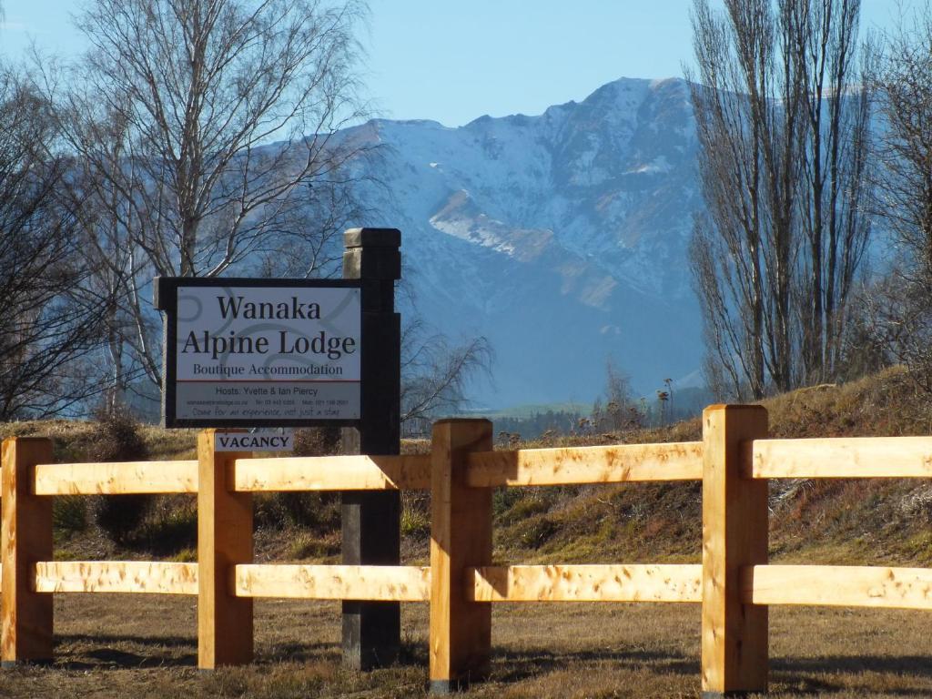 Wanaka Alpine Lodge Ngoại thất bức ảnh